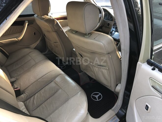 Mercedes C 230 1999, 230,000 km - 2.3 l - Bakı