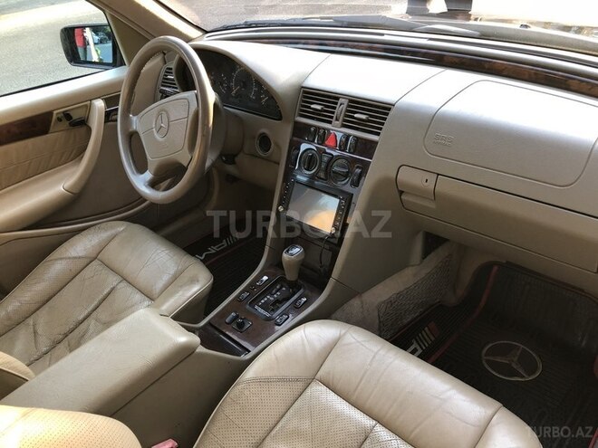 Mercedes C 230 1999, 230,000 km - 2.3 l - Bakı
