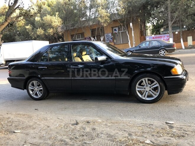 Mercedes C 230 1999, 230,000 km - 2.3 l - Bakı