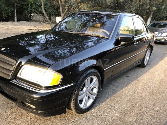 Mercedes C 230 1999, 230,000 km - 2.3 l - Bakı