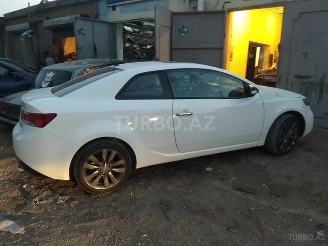 Kia Cerato Koup 2011, 126,000 km - 1.6 l - Bakı