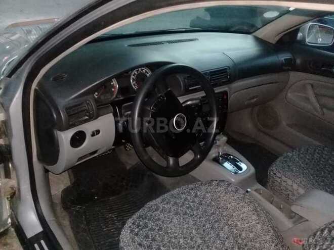 Volkswagen Passat 2001, 174,000 km - 2.0 l - Xırdalan