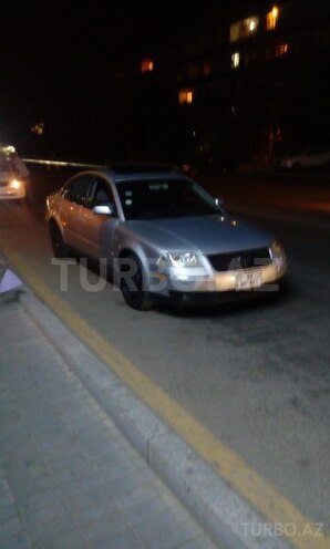 Volkswagen Passat 2001, 174,000 km - 2.0 l - Xırdalan