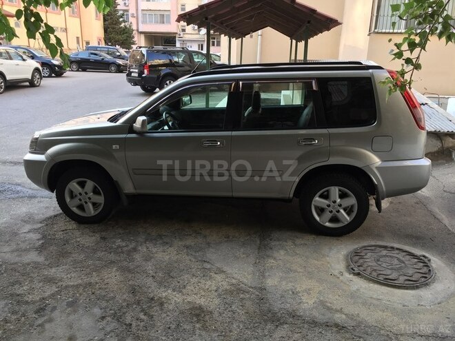 Nissan X-Trail 2004, 178,000 km - 2.0 l - Bakı