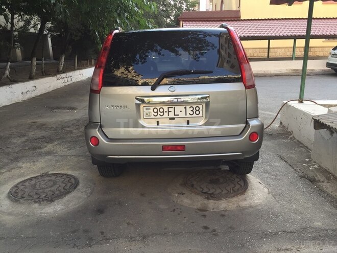 Nissan X-Trail 2004, 178,000 km - 2.0 l - Bakı