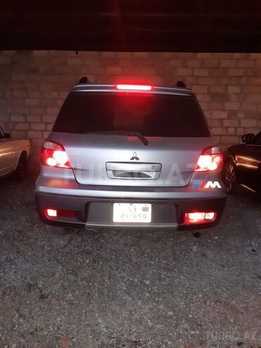 Mitsubishi Outlander 2004, 2,000,000 km - 2.4 л - Bakı