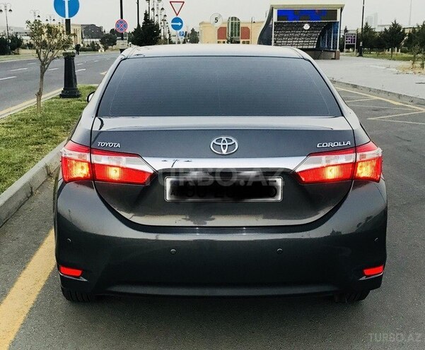 Toyota Corolla 2014, 110,640 km - 1.6 l - Bakı