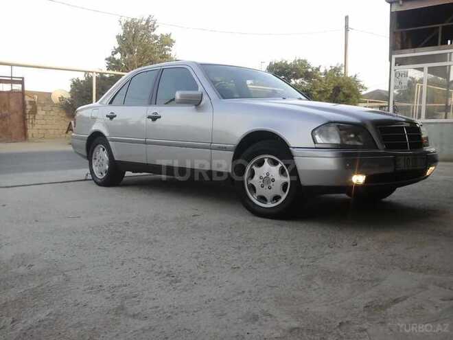 Mercedes C 220 1994, 215,000 km - 2.2 л - Bakı