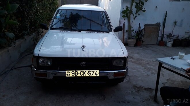 Toyota Hilux 1996, 380,000 km - 0.2 л - Bakı
