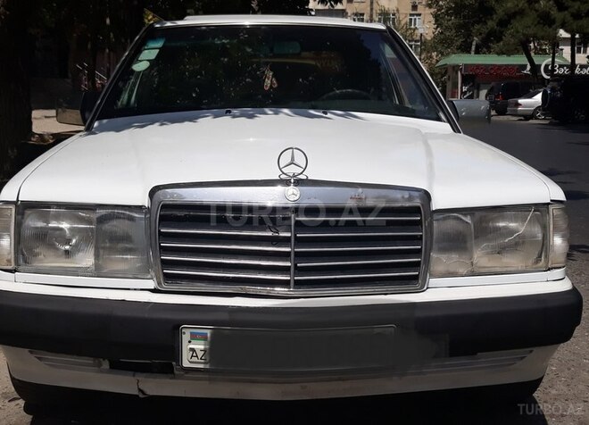 Mercedes 190 1991, 240,000 km - 2.0 л - Bakı
