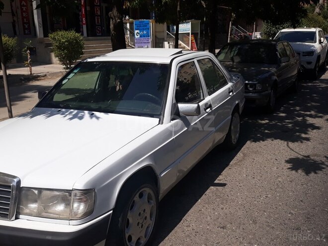 Mercedes 190 1991, 240,000 km - 2.0 л - Bakı
