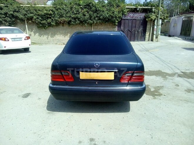 Mercedes E 230 1997, 300,000 km - 2.3 l - Bakı