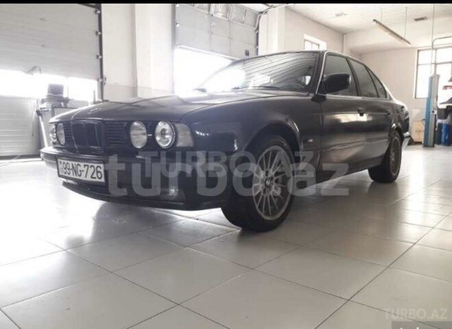BMW 520 1992, 1,111,111 km - 0.3 l - Bakı