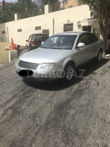 Volkswagen Passat 2004, 200,600 km - 1.8 л - Bakı