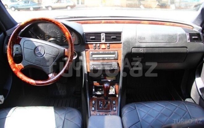 Mercedes C 240 1999, 278,000 km - 2.4 l - Bakı