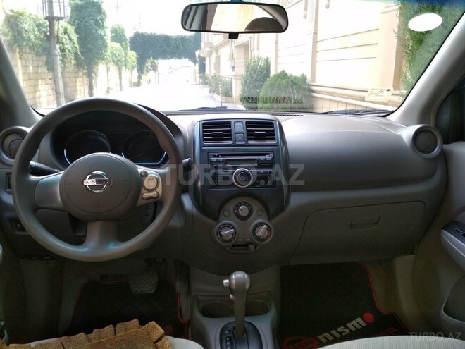 Nissan Sunny 2013, 130,000 km - 1.6 l - Bakı