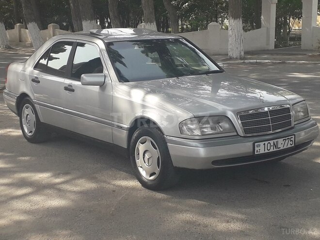 Mercedes C 180 1995, 230,000 km - 1.8 l - Sumqayıt