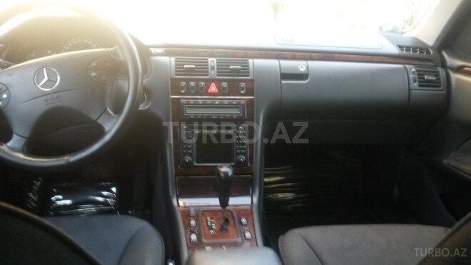 Mercedes E 280 1999, 190,000 km - 2.8 l - Bakı