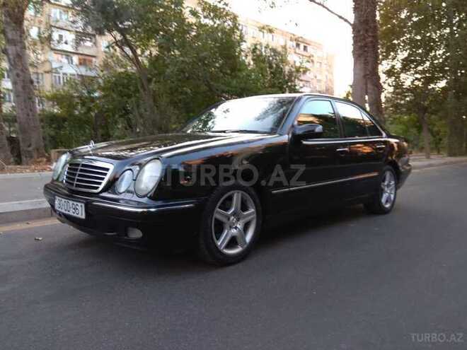 Mercedes E 270 1999, 267,000 km - 2.7 l - Bakı