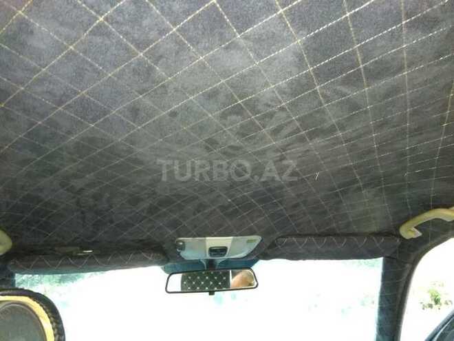 Mercedes E 270 1999, 267,000 km - 2.7 l - Bakı