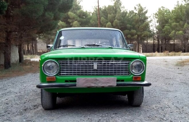 LADA (VAZ) 21011 1975, 740,275 km - 1.6 л - Bakı