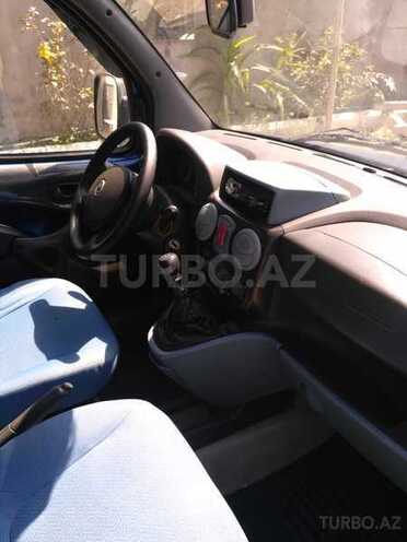 Fiat Doblo 2004, 250,000 km - 1.6 l - Bakı