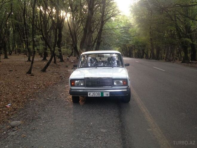 LADA (VAZ) 2107 2005, 267,000 km - 1.6 l - Bakı