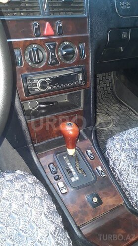 Mercedes C 200 1996, 405,000 km - 2.0 l - Şirvan