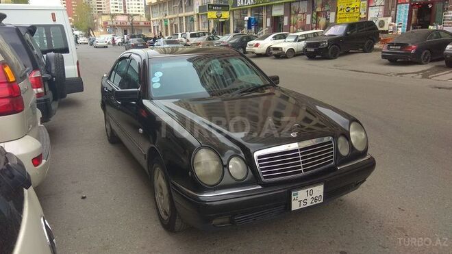 Mercedes E 300 1999, 387,235 km - 3.0 л - Bakı