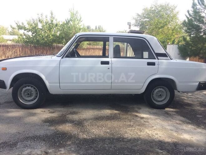 LADA (VAZ) 2107 2006, 180,000 km - 1.6 л - Goranboy