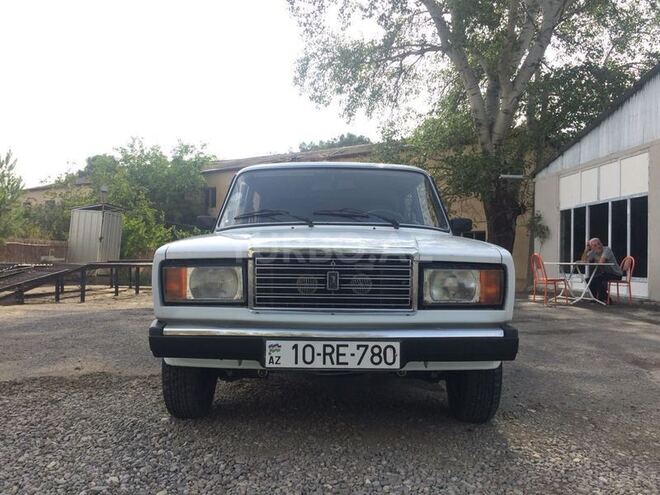 LADA (VAZ) 2107 2006, 180,000 km - 1.6 л - Goranboy
