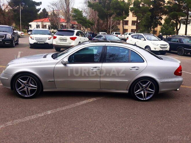 Mercedes E 320 2002, 320,000 km - 3.2 l - Bakı