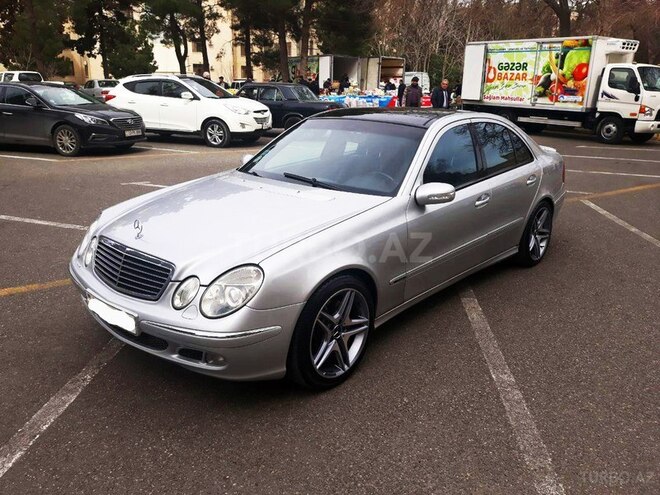 Mercedes E 320 2002, 320,000 km - 3.2 l - Bakı