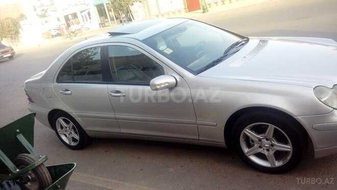 Mercedes C 220 2000, 270,000 km - 2.2 l - Biləsuvar
