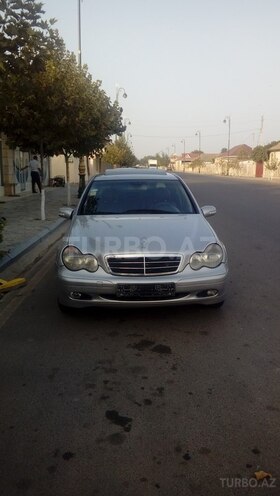 Mercedes C 220 2000, 270,000 km - 2.2 l - Biləsuvar