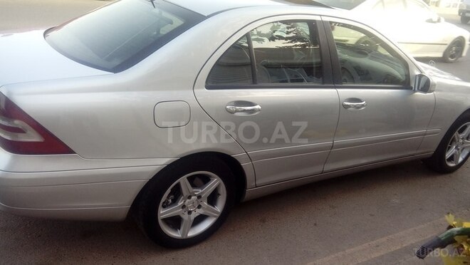 Mercedes C 220 2000, 270,000 km - 2.2 l - Biləsuvar