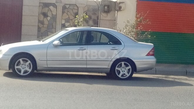 Mercedes C 220 2000, 270,000 km - 2.2 l - Biləsuvar