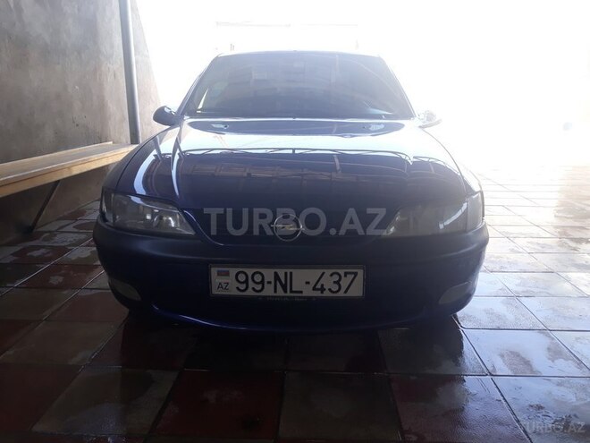 Opel Vectra 1997, 45,000 km - 2.0 l - Bakı