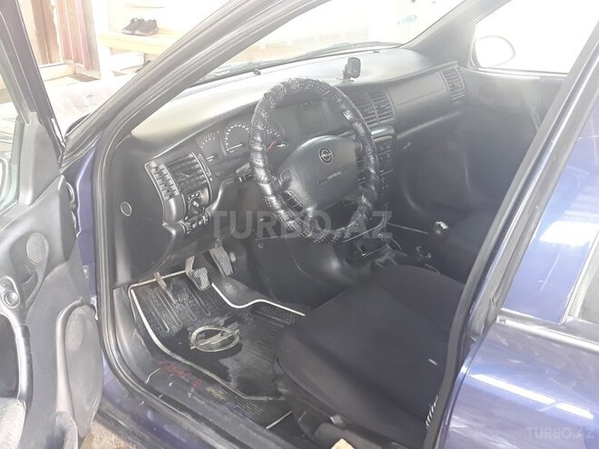Opel Vectra 1997, 45,000 km - 2.0 l - Bakı