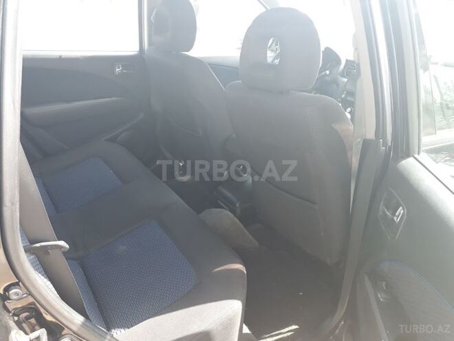 Mitsubishi Airtrek 2003, 234,567 km - 2.0 l - Gəncə