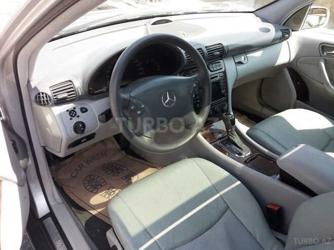 Mercedes C 240 2000, 325,000 km - 2.6 л - Bakı