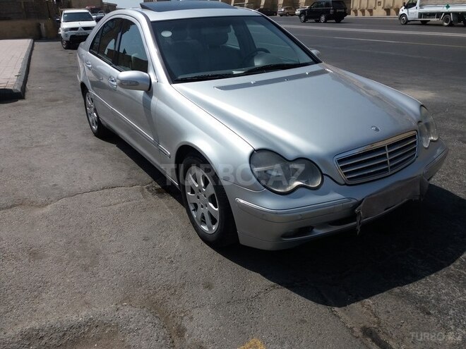 Mercedes C 240 2000, 325,000 km - 2.6 л - Bakı