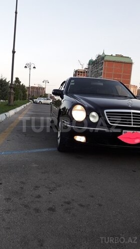 Mercedes E 240 2001, 199,000 km - 2.4 l - Sumqayıt