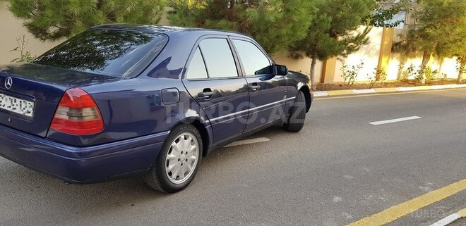 Mercedes C 180 1996, 300,000 km - 1.8 l - Ağsu