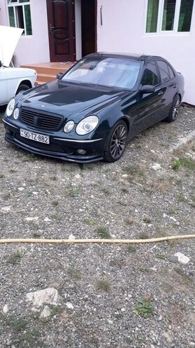 Mercedes E 320 2003, 147,000 km - 3.2 l - Bakı