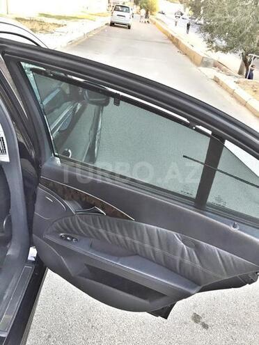 Mercedes E 350 2005, 262,000 km - 3.5 l - Bakı