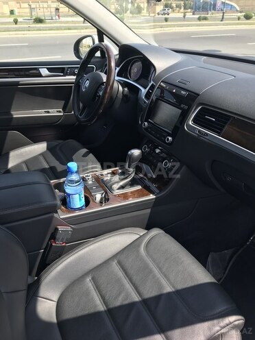 Volkswagen Touareg 2014, 24,000 km - 3.6 l - Bakı