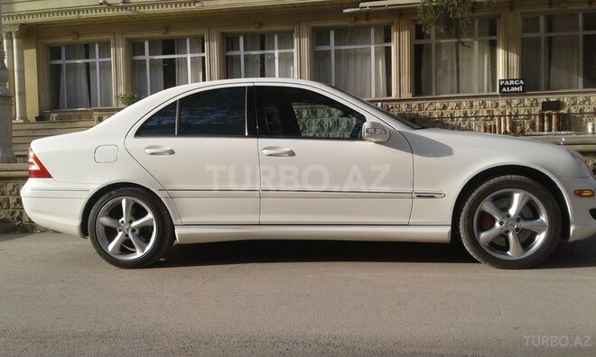 Mercedes C 230 2005, 124,000 km - 2.3 l - Gəncə