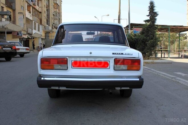 LADA (VAZ) 2107 2011, 82,000 km - 1.6 l - Bakı