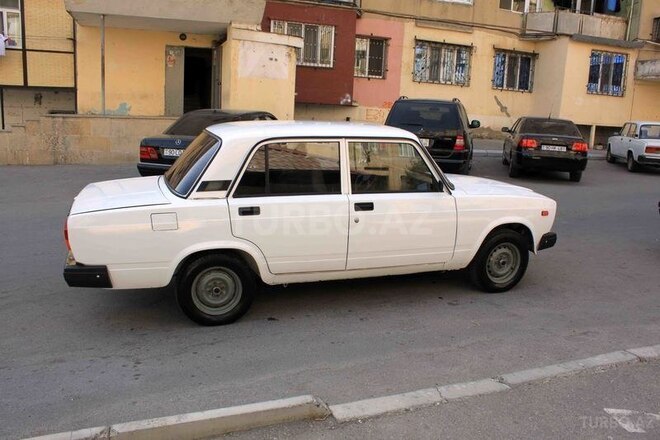 LADA (VAZ) 2107 2011, 82,000 km - 1.6 l - Bakı